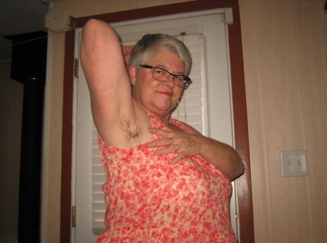 Granny Hairy Armpits Porn Pics & Anal Sex Photos - AnalPics.com