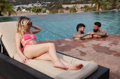 Anal Blonde Pool Threesome - Pool Threesome Porn Pics & Anal Sex Photos - AnalPics.com